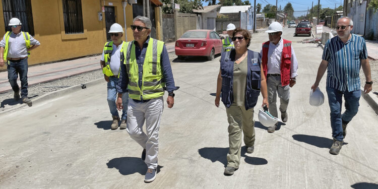 Se garantiza la continuidad en las obras y el financiamiento del megaproyecto vial de Linares.