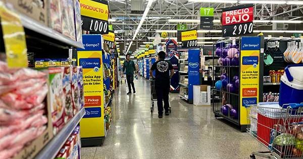 Feriado 15 de agosto: Así estará funcionando el comercio y los supermercados en Colina.
