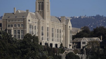 El Consejo de Rectores de Universidades Tradicionales sugiere al Gobierno establecer un arancel diferenciado para estudiantes de sectores de ingresos medio-altos.