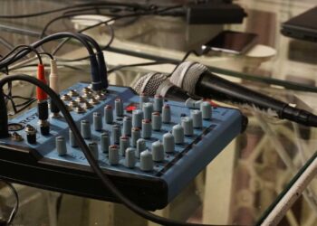 Sesiones de rap este sábado en la tienda ALoGato Graffiti.