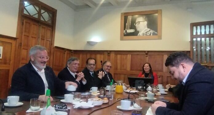 La posible postulación de Gustavo Gatica al Parlamento genera buena onda en el Oficialismo.