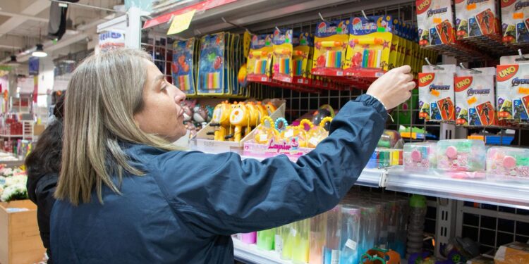 Día del Niño: refuerzan la supervisión y ofrecen recomendaciones para adquirir juguetes seguros en el Maule.