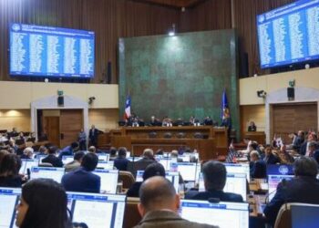 Diputados envían al Senado proyecto que obliga a hacerse exámenes antidrogas en la política.