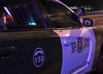 [OTRA MÁS] Nueva encerrona en Colina: ladrones roban camioneta en servicentro de Av. del Valle.