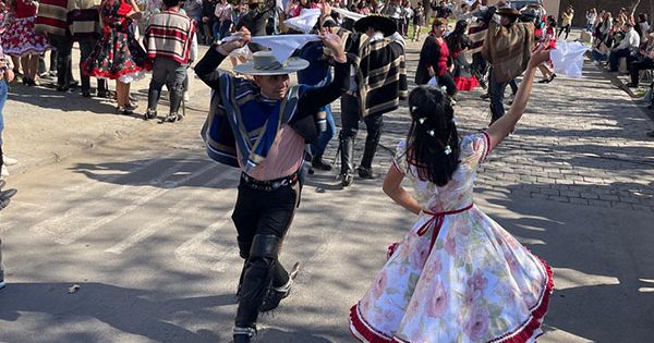 Colina se llena de actividades culturales y deportivas para disfrutar en familia.