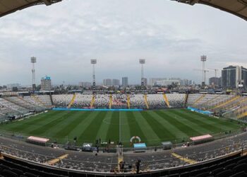Trágico accidente en el Monumental: hincha de Colo-Colo se cayó de un techo y falleció antes del Superclásico.