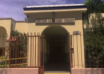 Exdirectora de orfanato en Curicó se defiende ante acusaciones de adopciones ilegales en la dictadura.