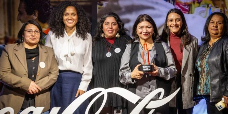 EcoMinga se lleva el premio nacional por su impacto social.