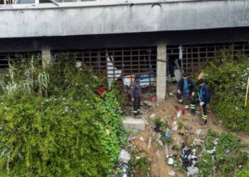 Nuevo operativo logró retirar rucos en las cercanías de Caleta Abarca en Viña del Mar.