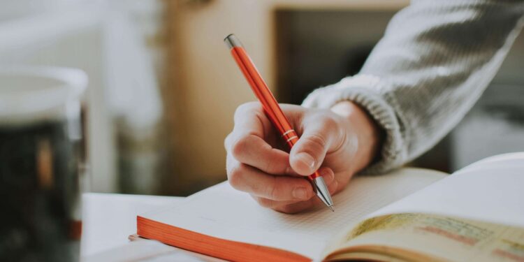 La validación en las universidades y centros de formación superior.