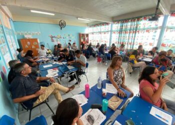 San Bernardo acelerará el pago de sueldos y cotizaciones atrasadas a los trabajadores de la educación.