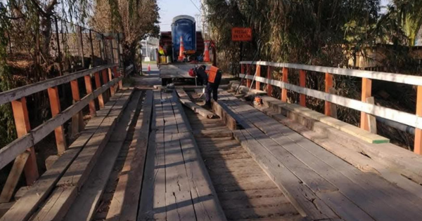 Corte de tránsito en el Puente Nuevo de la Estación Colina, Lampa, por labores de reparación.