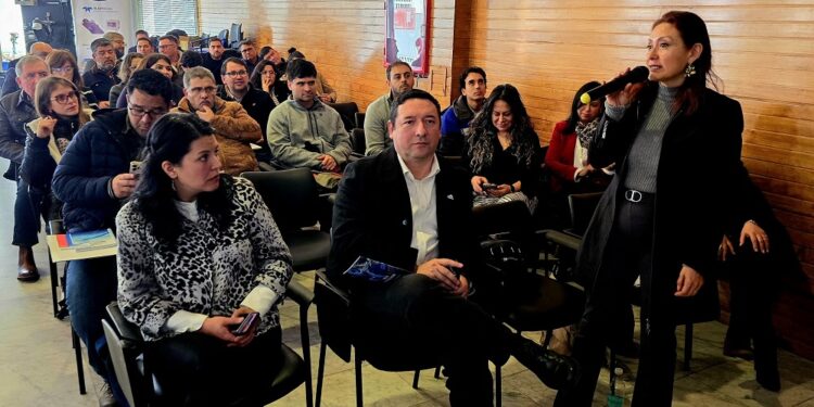 Promueven la sostenibilidad industrial con taller sobre descarga de RILES.