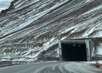 Reabrieron el Paso Cristo Redentor este lunes después de varios días cerrado por fuertes nevadas.