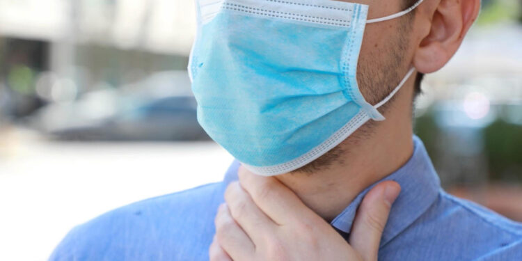 Nueva variante ‘Frankenstein’ del Covid: ¿qué síntomas y riesgos presenta?