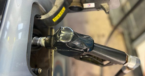 Enap anuncia significativa baja en los precios de los combustibles.