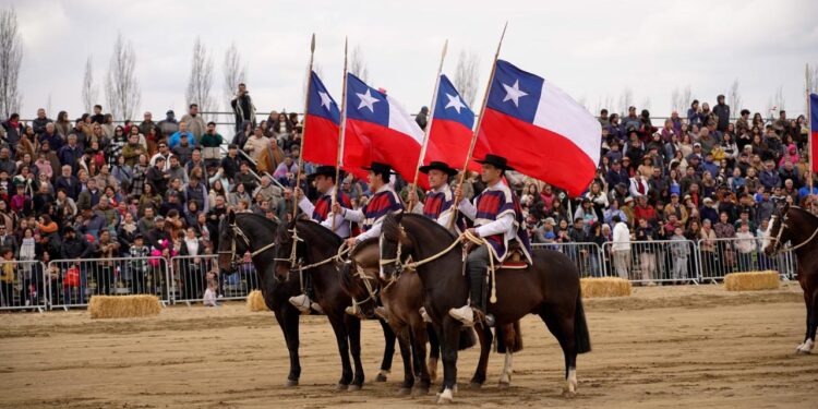 Más de 25 mil personas disfrutaron de la tercera edición de la Chilenidad en Familia 2025, organizada por la Fundación Maule.