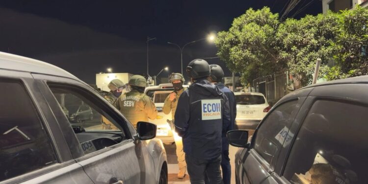 Detenidos tres grupos involucrados en el robo de vehículos, que eran luego enviados a Bolivia.