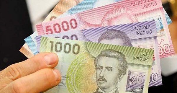 Estudio indica que 7 de cada 10 chilenos imagina un futuro sin plata en efectivo.