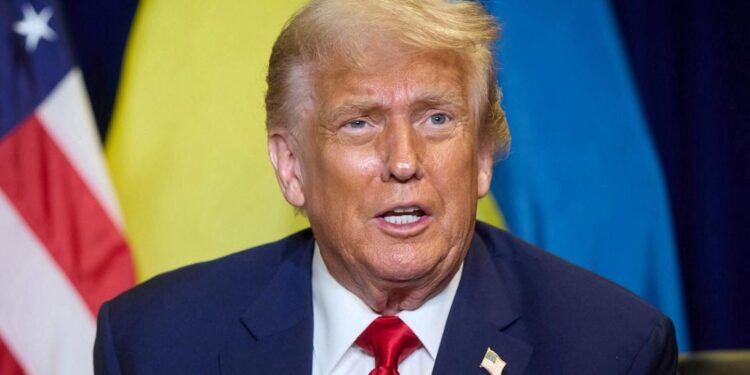 Donald Trump reafirma que aplicará un arancel del 100% a las películas producidas fuera de EE.UU.