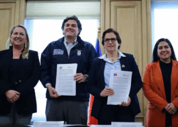 SPD y ACHM sellan acuerdo de $110 millones para reforzar la seguridad municipal.