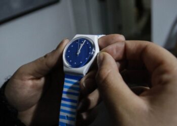 Este fin de semana se ajusta la hora en nuestro país. ¿Se adelanta o se retrasa?