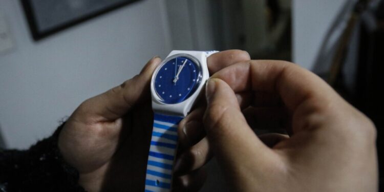 Este fin de semana se ajusta la hora en nuestro país. ¿Se adelanta o se retrasa?