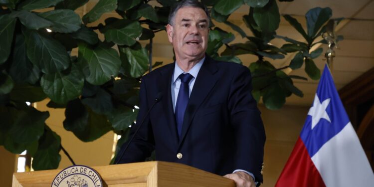 Senador Ossandón apoya la candidatura de Bachelet para la Secretaría General de la ONU: «Es la representación de nuestro país en el ámbito global».