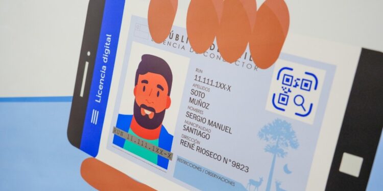 A partir del 1 de septiembre, se lanza la licencia de conducir digital en la región Metropolitana.