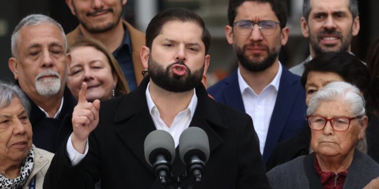 El presidente Boric instó a proteger la reforma de pensiones ante un «grupo reducido» que «actualmente pone en riesgo su avance».