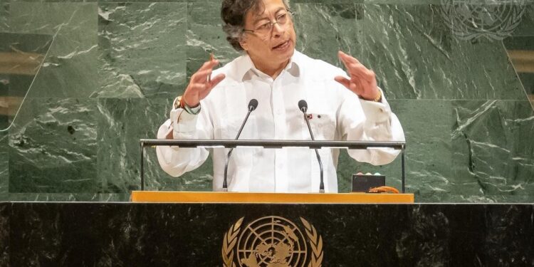 Presidente de Colombia solicita a la ONU que se inicien procesos penales contra Trump por los ataques en el Caribe: «No eran del Tren de Aragua».