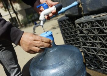 Corte masivo de agua potable impactará a 121,000 clientes en Independencia, Recoleta, Conchalí, Renca, Providencia y Santiago.