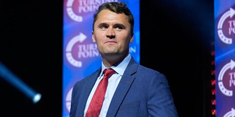 En un conmovedor mensaje, la viuda de Charlie Kirk informa que continuará con su labor en el mundo.