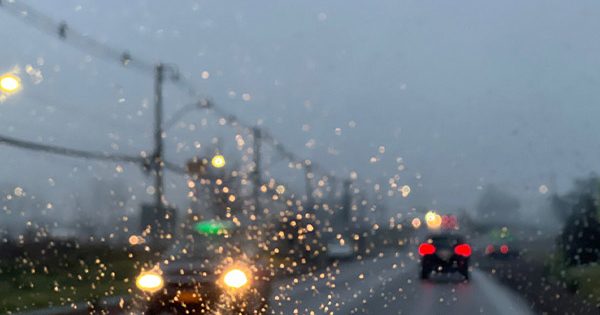 ¡A no guardar los paraguas! Se vienen lluvias este viernes en Colina.