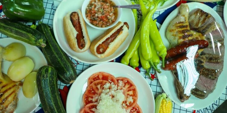 Ministerio de Agricultura da a conocer los precios de la canasta dieciochera.