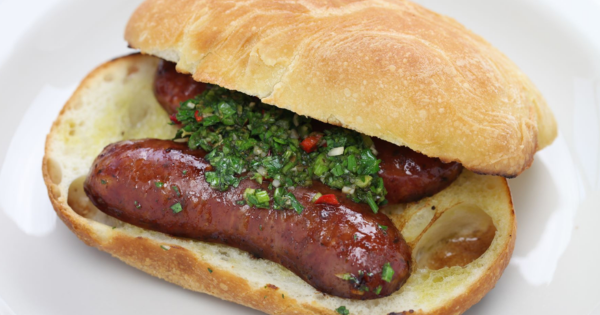 Cinco salsas para disfrutar el choripán en estas Fiestas Patrias.