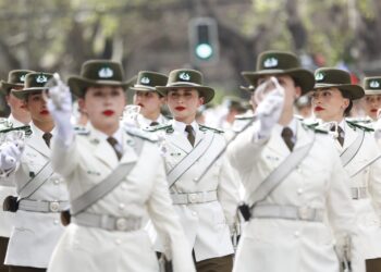 Providencia celebró el 18 con un desfile y varias fondas.