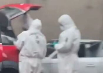 Encerrona en acceso a Colina termina con un delincuente muerto.