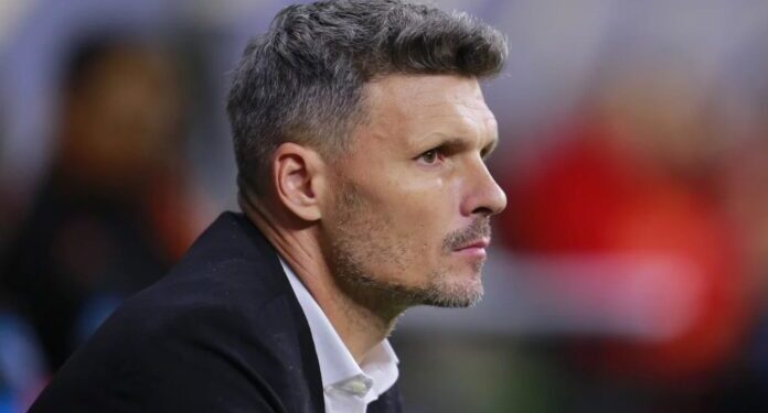 Fernando Ortiz llega a Chile para hacerse cargo de Colo Colo.