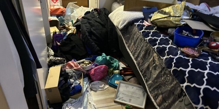 Delincuentes sustraen electrodomésticos y un coche de la vivienda del diputado Hernán Palma en Peñalolén: «Es hora de poner fin a la impunidad».