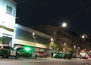 Capturan a delincuente involucrado en el asalto a una carnicería en Valparaíso: el ladrón resultó herido de bala en la mano.