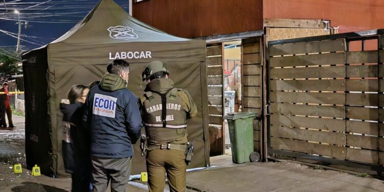 Doble homicidio en Puente Alto: un tiroteo se origina por un falso allanamiento policial en una vivienda.