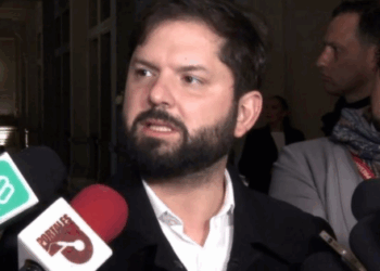 Boric se desmarca del Banco Central por el efecto del salario mínimo y la jornada laboral de 40 horas.