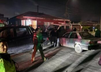 Accidente de alta energía causa lesiones en un adulto y un niño en Nacimiento.