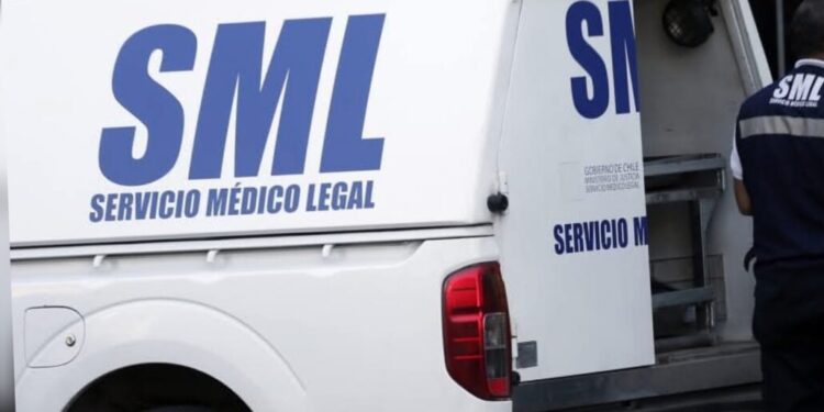 Hallan a un hombre sin vida en una zona rural de Los Ángeles.