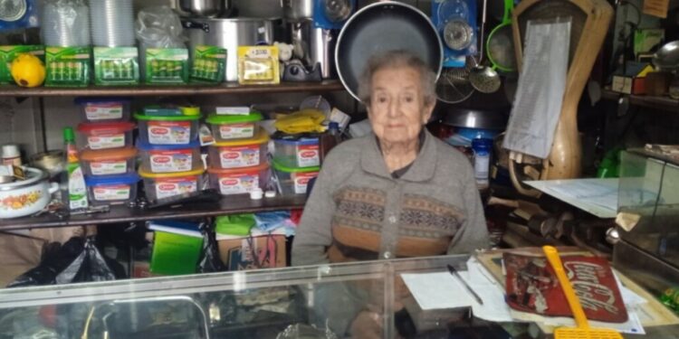 Despedida a Ignacia Mundaca Flores: La comerciante de mayor trayectoria en Los Ángeles.