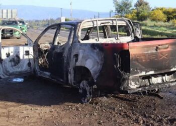 Atentado destruye una camioneta en una de las principales vías de conectividad de Malleco.