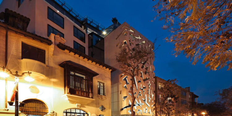 Hotel Cumbres Lastarria festeja su décimo aniversario.