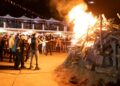 Más de 10 mil personas se reunieron en Caleta El Membrillo para la Fogata del Pescador.