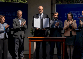 Gobierno aprueba reforma al sistema notarial: adiós a los cargos vitalicios y más fiscalización.